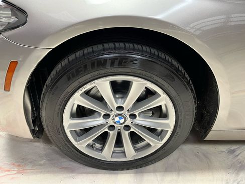 Used 2014 BMW 528i xDrive Sedan AWD/4WD image 35