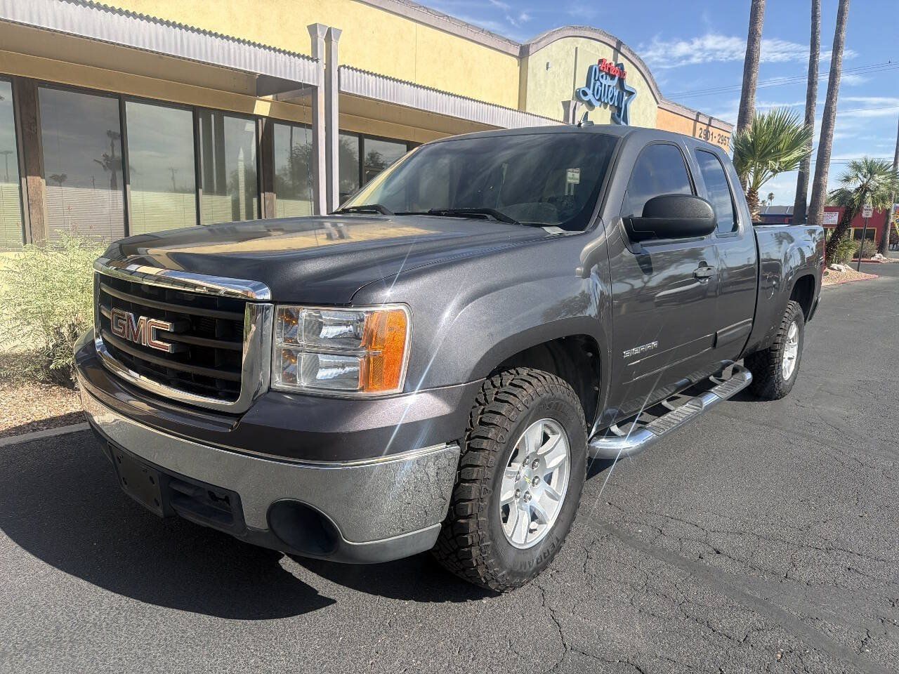 Used 2010 GMC Sierra 1500 SL RWD image 1