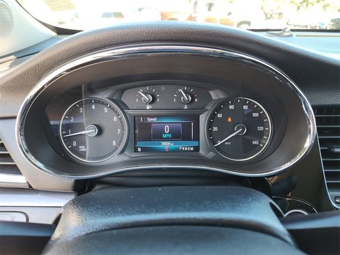 Used 2021 Buick Encore Preferred image 28