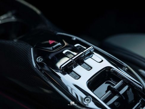 Used 2025 Ferrari SF90 Spider AWD/4WD image 39