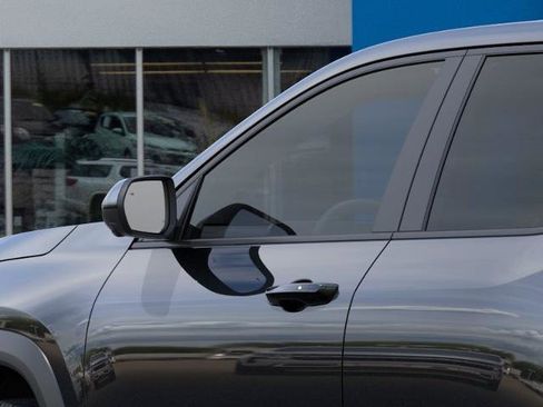 New 2026 Chevrolet Equinox LT image 44