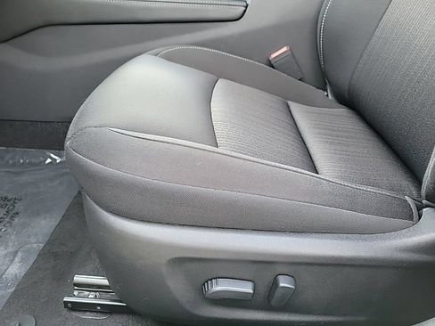 Used 2023 Nissan Altima 2.5 SV FWD image 12