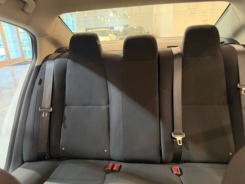 Used 2025 Nissan Sentra S FWD image 37