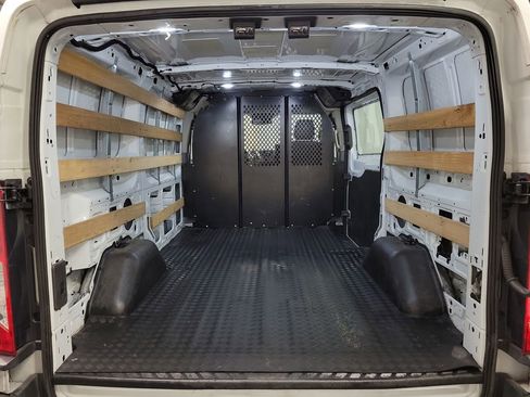 Used 2019 Ford Transit 250 130 Low Roof w/ Exterior Upgrade Package image 22