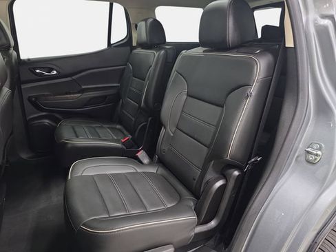 Used 2023 GMC Acadia Denali w/ Denali Technology Package AWD/4WD image 13