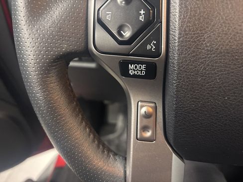 Used 2022 Toyota 4Runner SR5 image 16