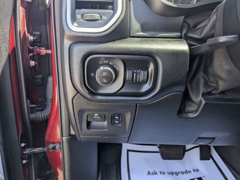 Used 2020 RAM 1500 Laramie AWD/4WD image 14