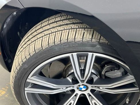 Used 2020 BMW 330i xDrive Sedan w/ Premium Package image 35