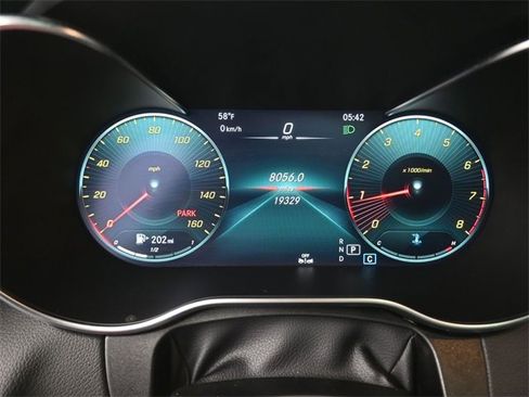 Used 2023 Mercedes-Benz C 300 4MATIC Coupe image 7