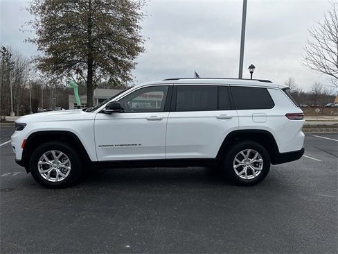 Used 2023 Jeep Grand Cherokee L Limited w/ Trailer Tow Group (B) image 49