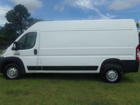 Used 2019 RAM ProMaster 2500 image 7