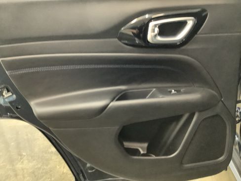 New 2026 Jeep Compass Latitude AWD/4WD image 21