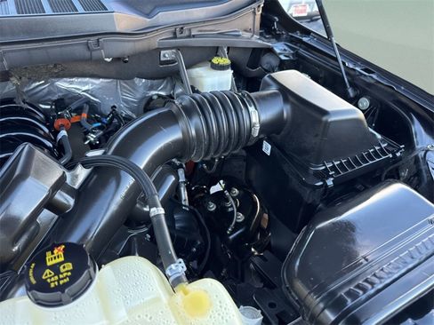 Used 2022 Ford F150 Lariat image 40