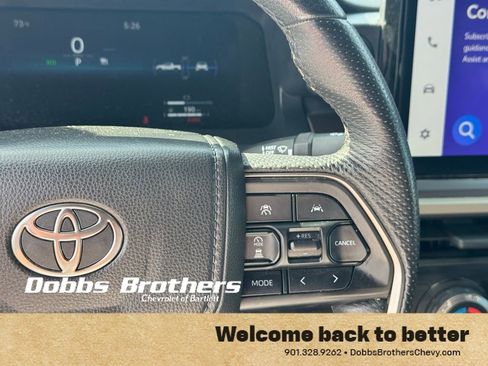 Used 2024 Toyota Tacoma TRD Sport AWD/4WD image 19