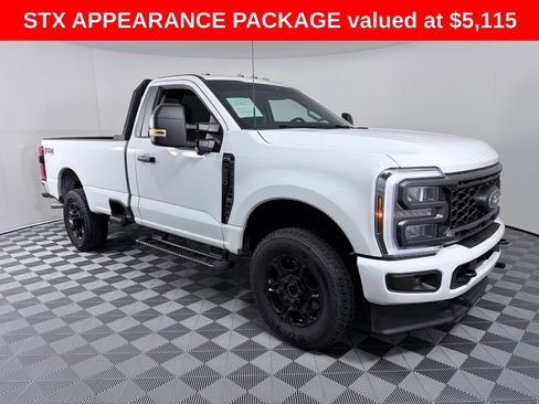 Used 2025 Ford F250 XL w/ STX Appearance Package image 2