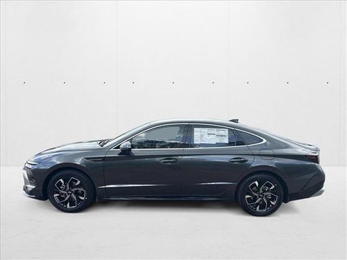 New 2025 Hyundai Sonata SEL image 5