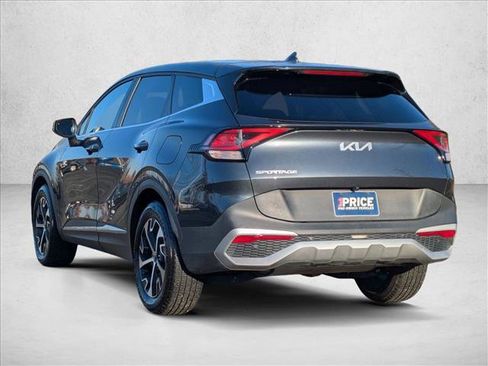 Used 2023 Kia Sportage EX image 8