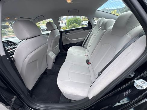 Used 2019 Hyundai Sonata SE image 20