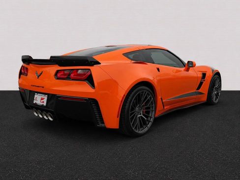 Used 2019 Chevrolet Corvette Grand Sport RWD image 4