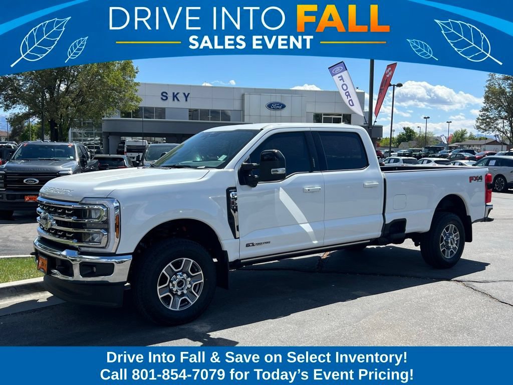 Used 2026 Ford F350 Lariat w/ FX4 Off-Road Package AWD/4WD image 1