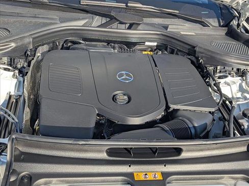 New 2026 Mercedes-Benz GLC 300 image 15