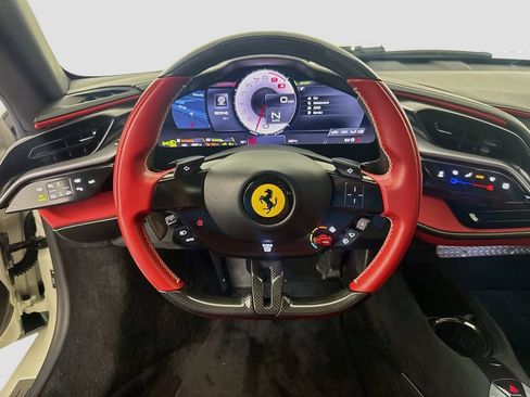 Used 2022 Ferrari SF90 Stradale AWD/4WD image 23