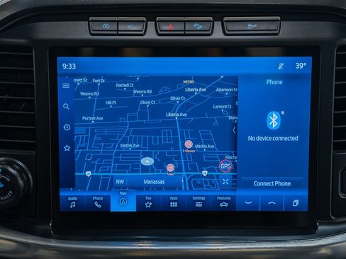 Certified 2021 Ford F150 Lariat w/ Equipment Group 502A High image 30