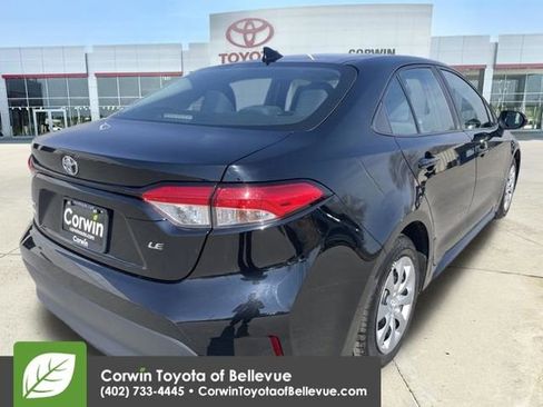 Used 2023 Toyota Corolla LE image 5