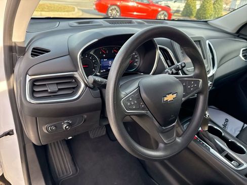 Certified 2020 Chevrolet Equinox LT image 34