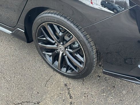 Used 2020 Honda Civic Sport image 9