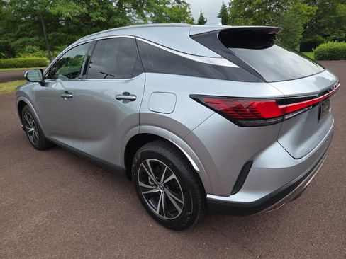 Certified 2023 Lexus RX 350 Premium w/ Accessory Package AWD/4WD image 5