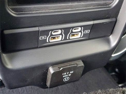 Used 2022 RAM 2500 Laramie image 11