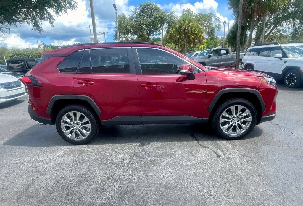 Used 2025 Toyota RAV4 XLE Premium FWD image 7