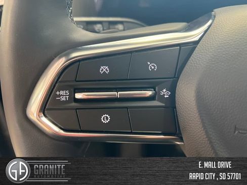 Used 2026 Chevrolet Equinox LT w/ Convenience Package II AWD/4WD image 31