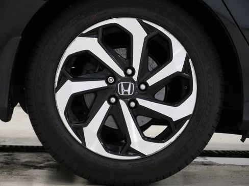Used 2016 Honda Accord EX image 10