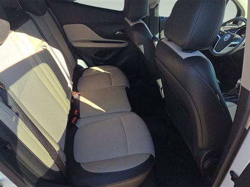 Used 2020 Buick Encore Preferred w/ Safety Package image 20