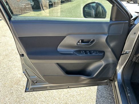 New 2026 Nissan Kicks S image 10