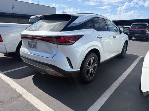 Certified 2024 Lexus RX 350 Premium w/ Accessory Package (Z1) FWD image 3