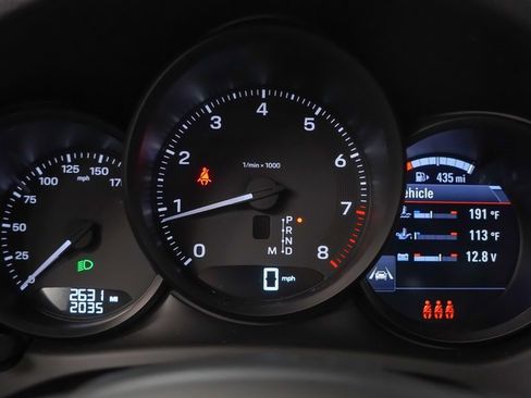 Certified 2025 Porsche Macan image 26