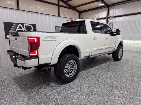 Used 2020 Ford F250 Lariat w/ Lariat Ultimate Package AWD/4WD image 12