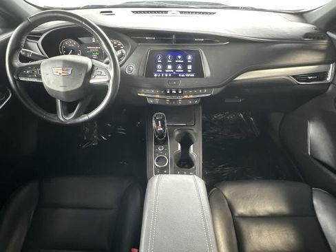 Used 2020 Cadillac XT4 Premium Luxury FWD image 24