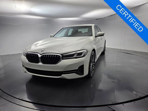 Certified 2023 BMW 540i w/ Premium Package RWD image 4