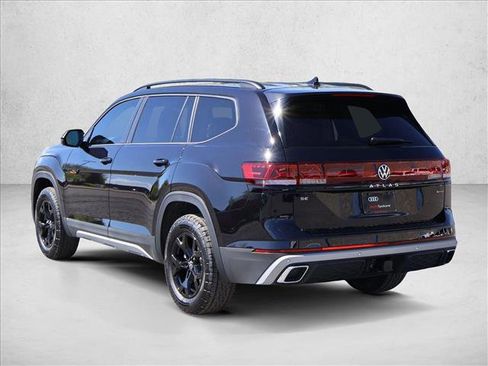 New 2026 Volkswagen Atlas Peak Edition AWD/4WD image 8