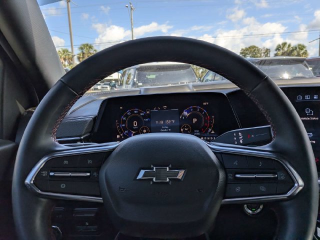 Used 2025 Chevrolet Suburban RST w/ Comfort Package RWD image 23