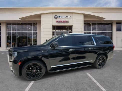 Used 2023 GMC Yukon XL Denali w/ Max Trailering Package RWD image 7
