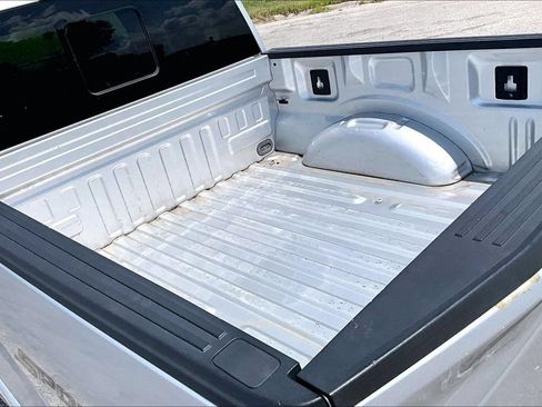 Used 2016 Ford F150 XLT w/ Equipment Group 302A Luxury AWD/4WD image 35