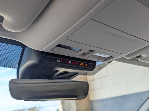 Used 2025 MAZDA CX-90 Plug-In Hybrid w/ Premium Plus image 31