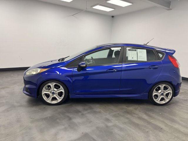 Used 2015 Ford Fiesta ST FWD image 11