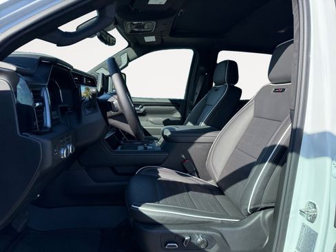 New 2026 GMC Sierra 2500 AT4X image 10