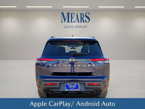 Used 2024 Nissan Pathfinder SV image 5